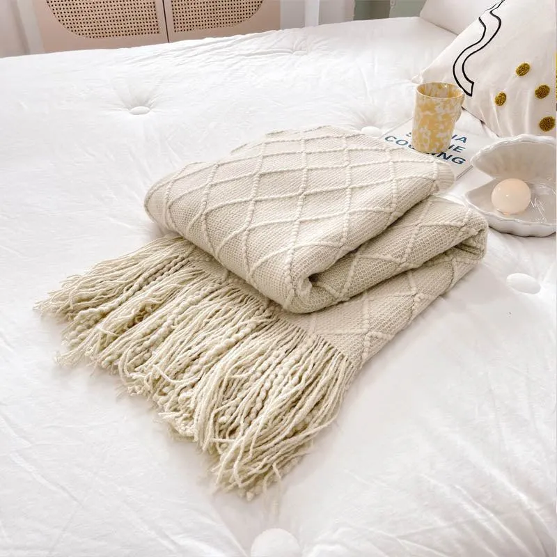 Yeknu Geometry Cozy Tassel Blanket