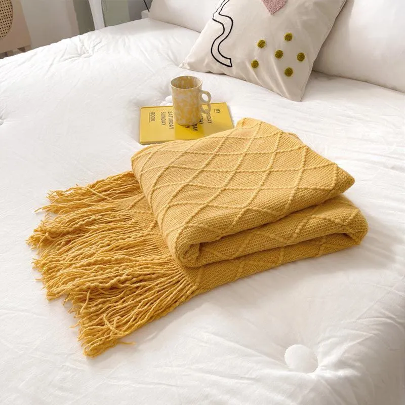 Yeknu Geometry Cozy Tassel Blanket